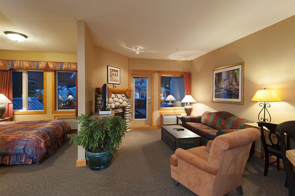 Lizard Creek Lodge Fernie Exterior foto